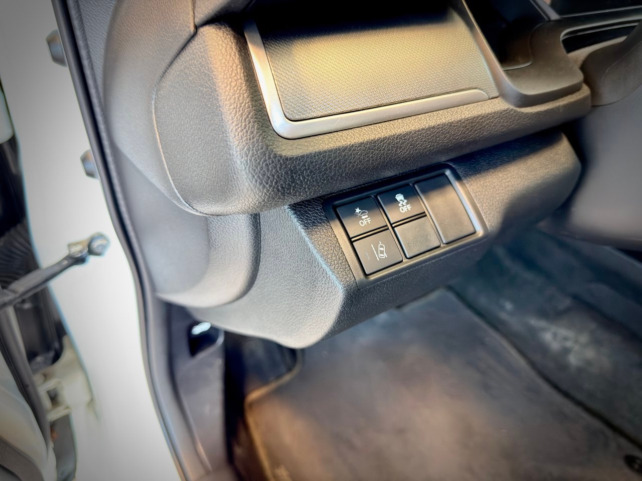 2018 Honda Civic Sedan White Notre-Dame-des-Prairies - photo #14