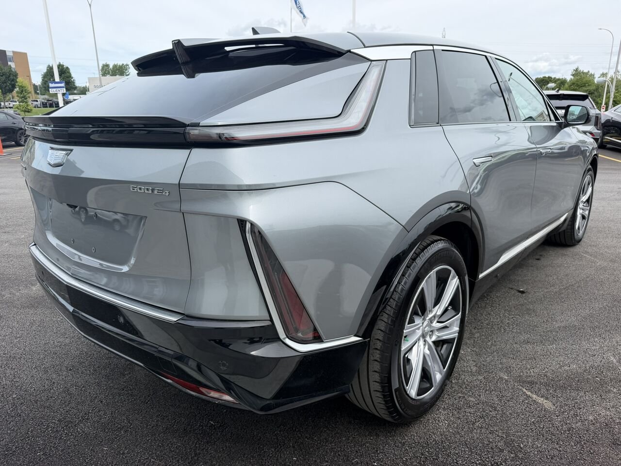 2024 Cadillac LYRIQ Tech AWD FINANCEMENT À PARTIR 0.99% Grey Laval - photo #10