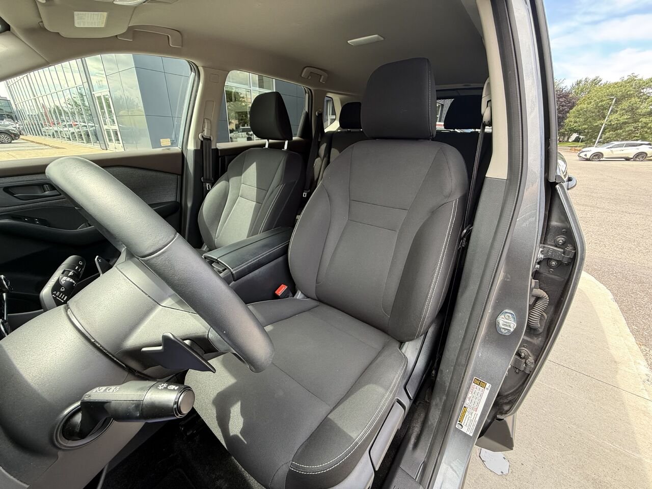 2023 Nissan Rogue S TA Grey Châteauguay - photo #10