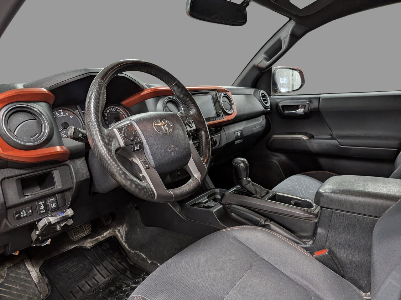 Toyota Tacoma TRD SPORT/SIÈGES CHAUFFANTS/VOLANT CHAUFFANT/AC BIZONE/CAMÉRA DE RECUL/ 2017 Orange Sherbrooke - photo #7