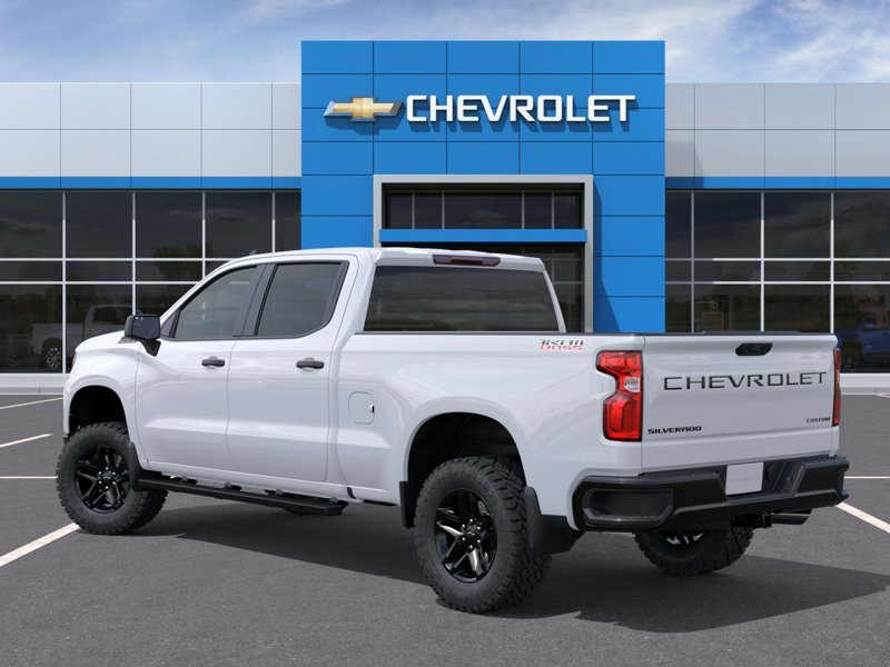 CHEVROLET Silverado 1500 Custom Trail Boss cabine multiplace 4RM 157 po 2026 Blanc sommet Ottawa & Gatineau - photo #2