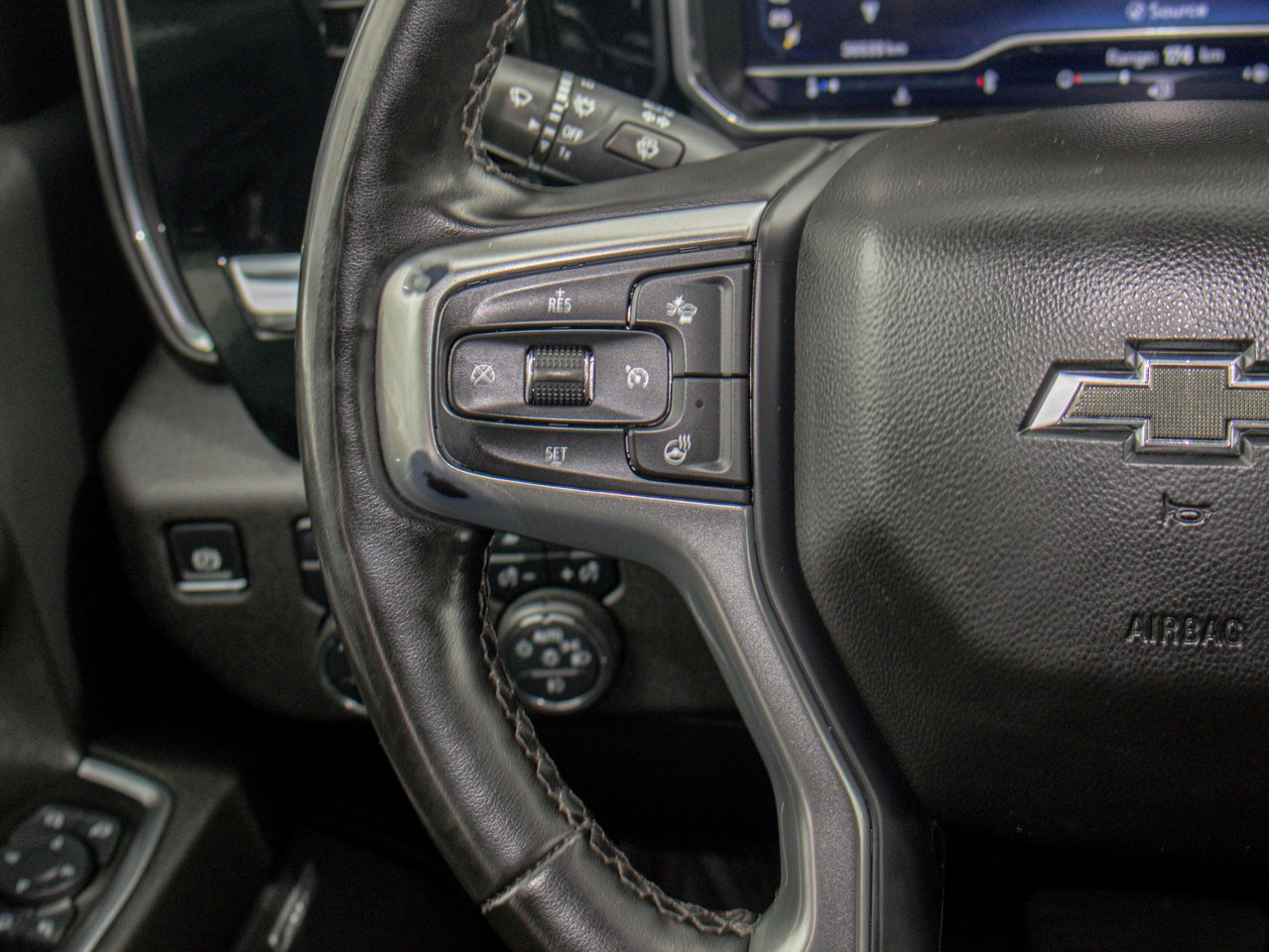 2024 Chevrolet Silverado 3500HD 4WD Crew Cab 159 LTZ Grey Sherwood Park - photo #23