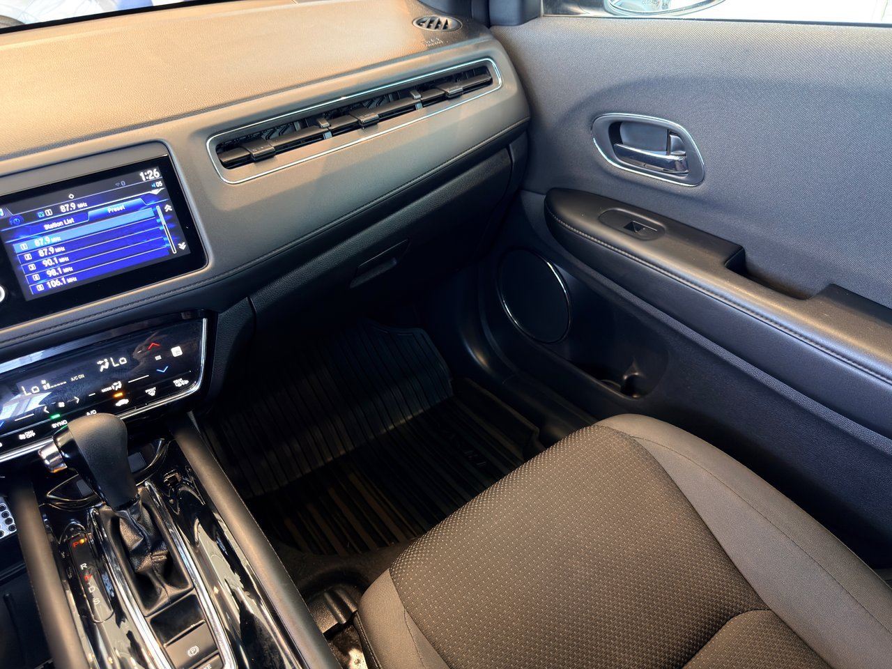 Honda HR-V 2021 Noir Notre-Dame-des-Prairies - photo #21