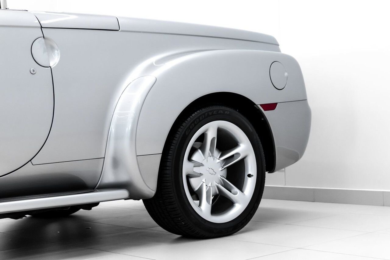 2004 Chevrolet SSR INSTANT CLASSIC COLLECTABLE LOW KM Silver Kirkland - photo #17
