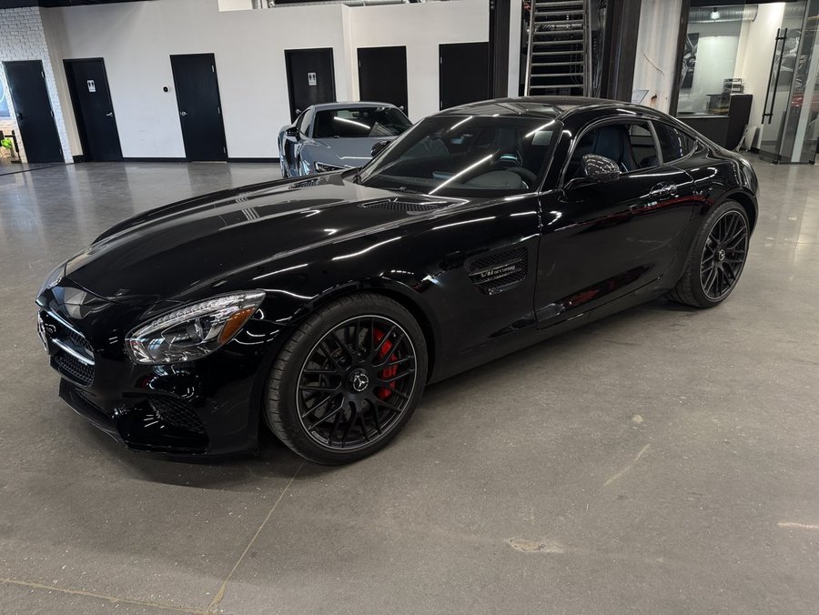2017 Mercedes-Benz AMG GT 2017 Black