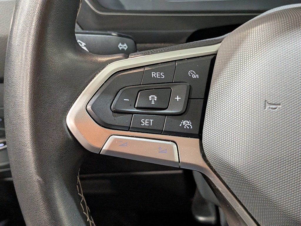 2024 Volkswagen Tiguan Comfortline 4MOTION Black Val-David - photo #16