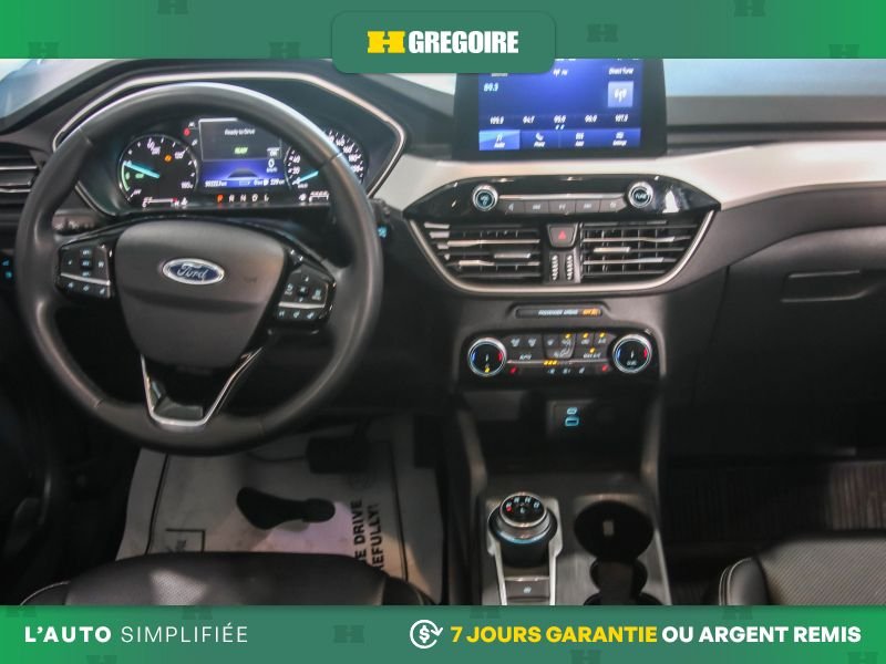 2022 Ford Escape Grey Laval - photo #25