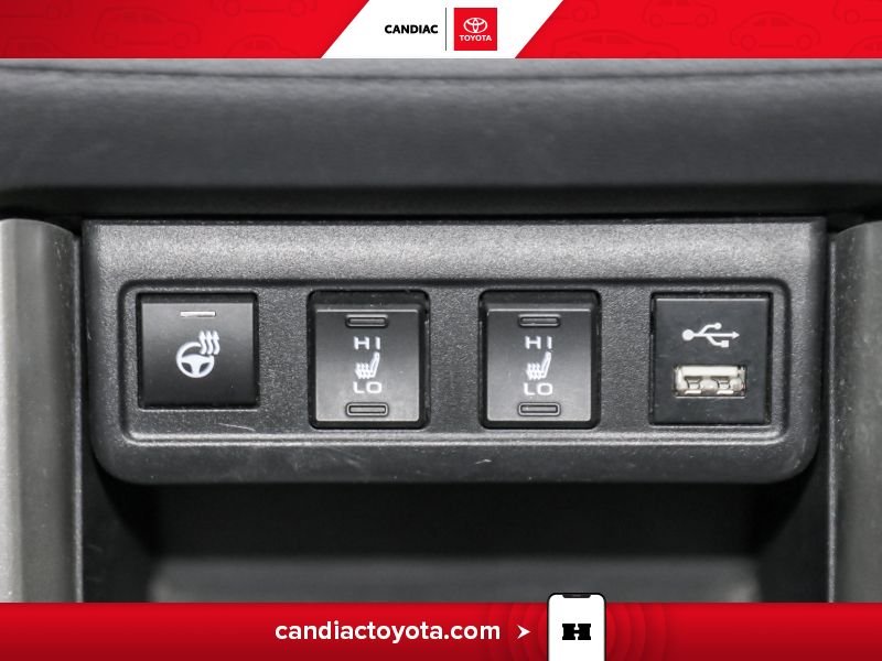 2022 Toyota Corolla Red Saint-Eustache - photo #27
