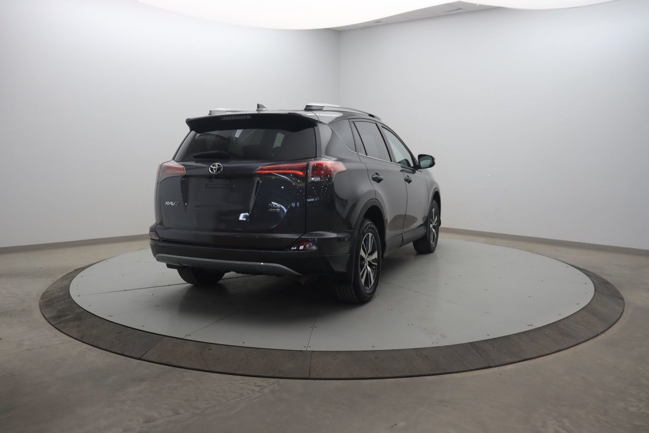 Toyota RAV4 NIV 2T3RFREV9JW852844 2018 Gris Chicoutimi - photo #3