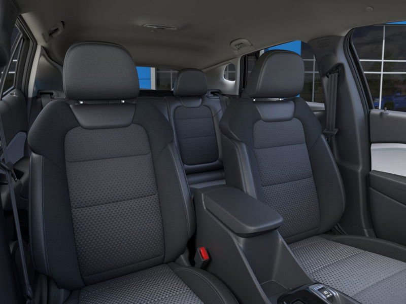 CHEVROLET Trax LT 2025 Blanc sommet Saint-Eustache - photo #5