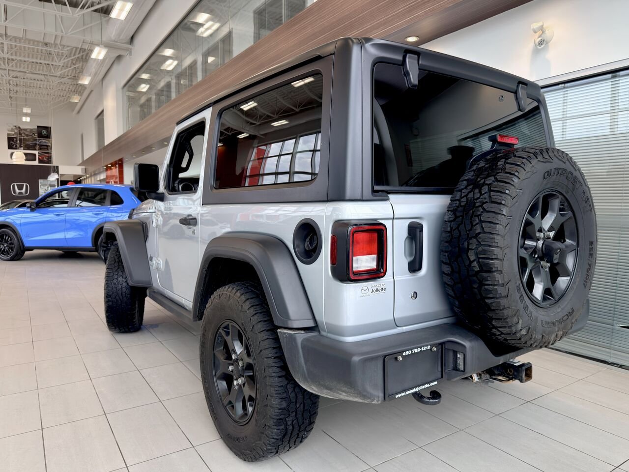 Jeep Wrangler 2022 Argent Notre-Dame-des-Prairies - photo #7