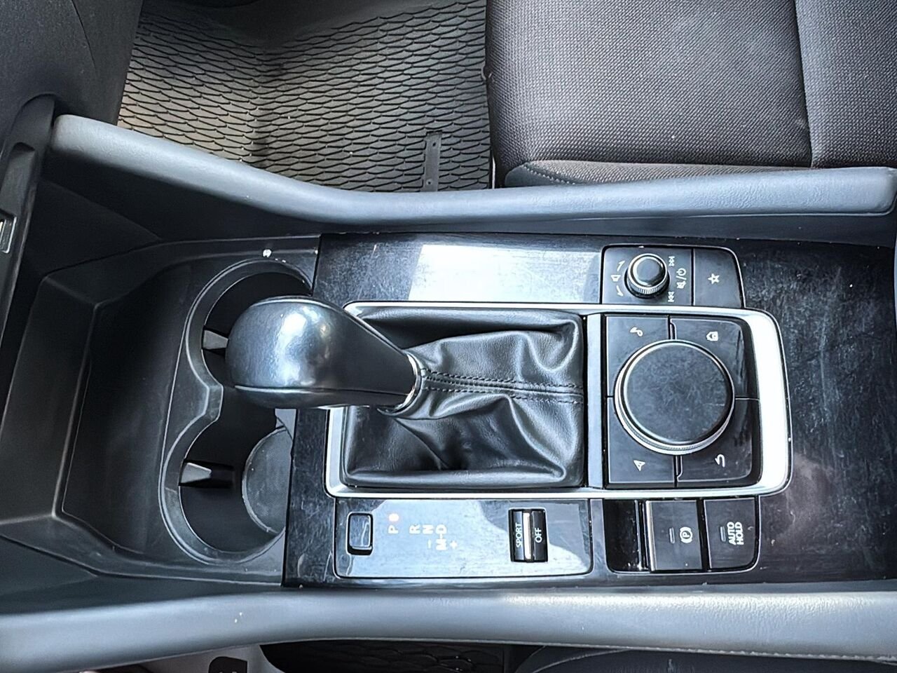 2019 Mazda Mazda3 Sport Grey Rouyn-Noranda - photo #13