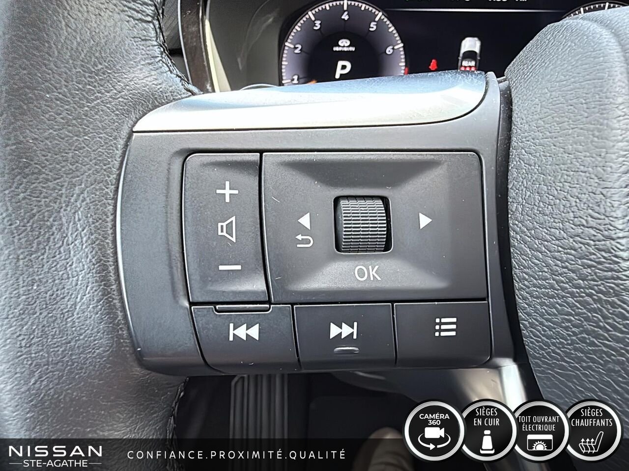 2024 INFINITI QX60 LUXE | AWD | TOIT PANORAMIQUE | 7 PLACES | Black Saint-Jérôme - photo #14