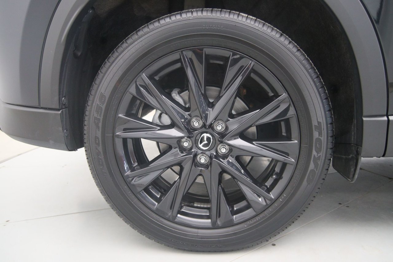 2025 Mazda CX-5 VIN JM3KFBCM8S0579539 Black Chicoutimi - photo #17