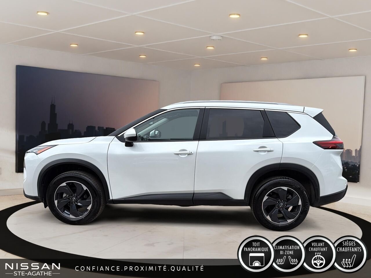 Nissan Rogue SV | 53 412 KM | TOIT PANORAMIQUE | AWD | CARPLAY 2025 Blanc Saint-Jérôme - photo #5