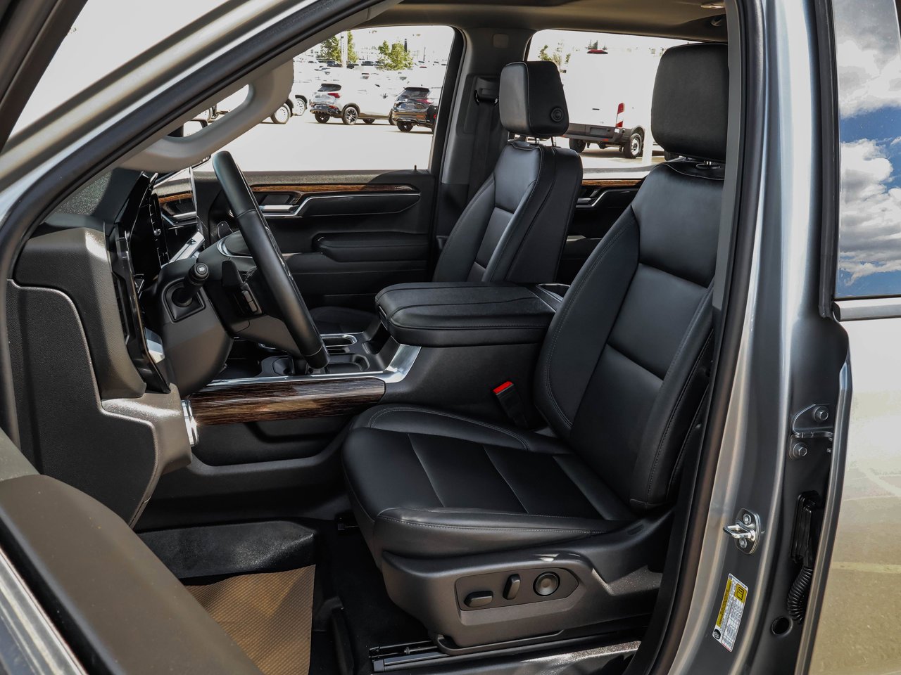 2026 GMC Sierra 1500 4WD Crew Cab 157 Elevation Grey Sherwood Park - photo #13