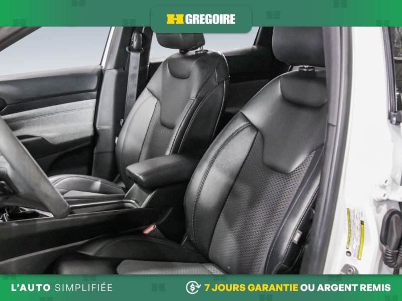 2025 Jeep Compass White Laval - photo #10