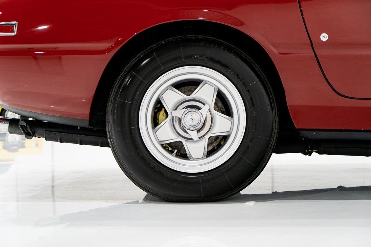 1973 Ferrari 365 GTB4 Daytona 18,301 miles With Orig Books/Tools/ Carbs / Filter Box Red Montreal - photo #93