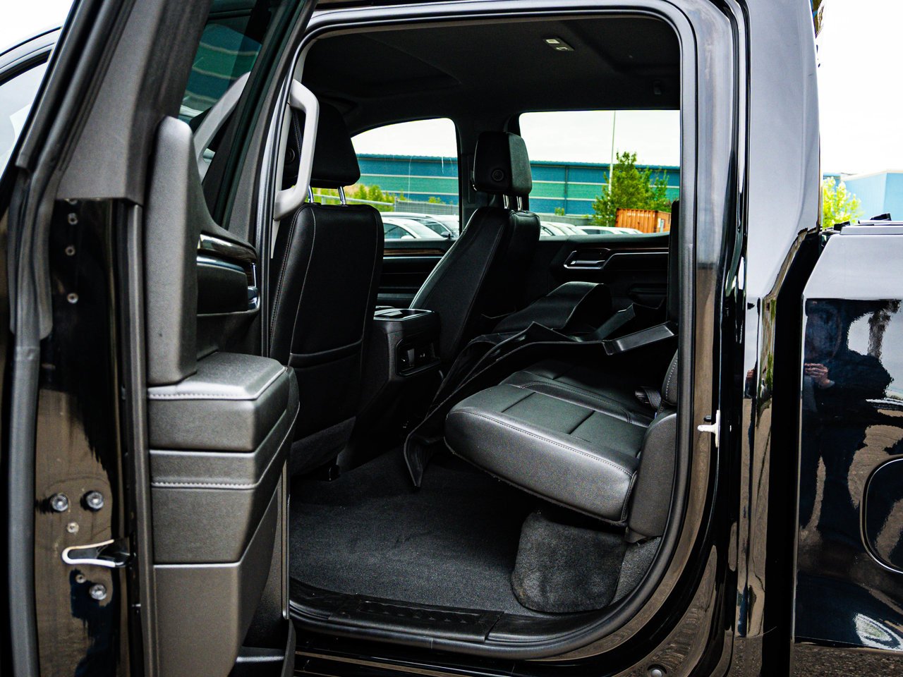 2024 Chevrolet Silverado 1500 4WD Crew Cab 147 LT Trail Boss Black Sherwood Park - photo #29