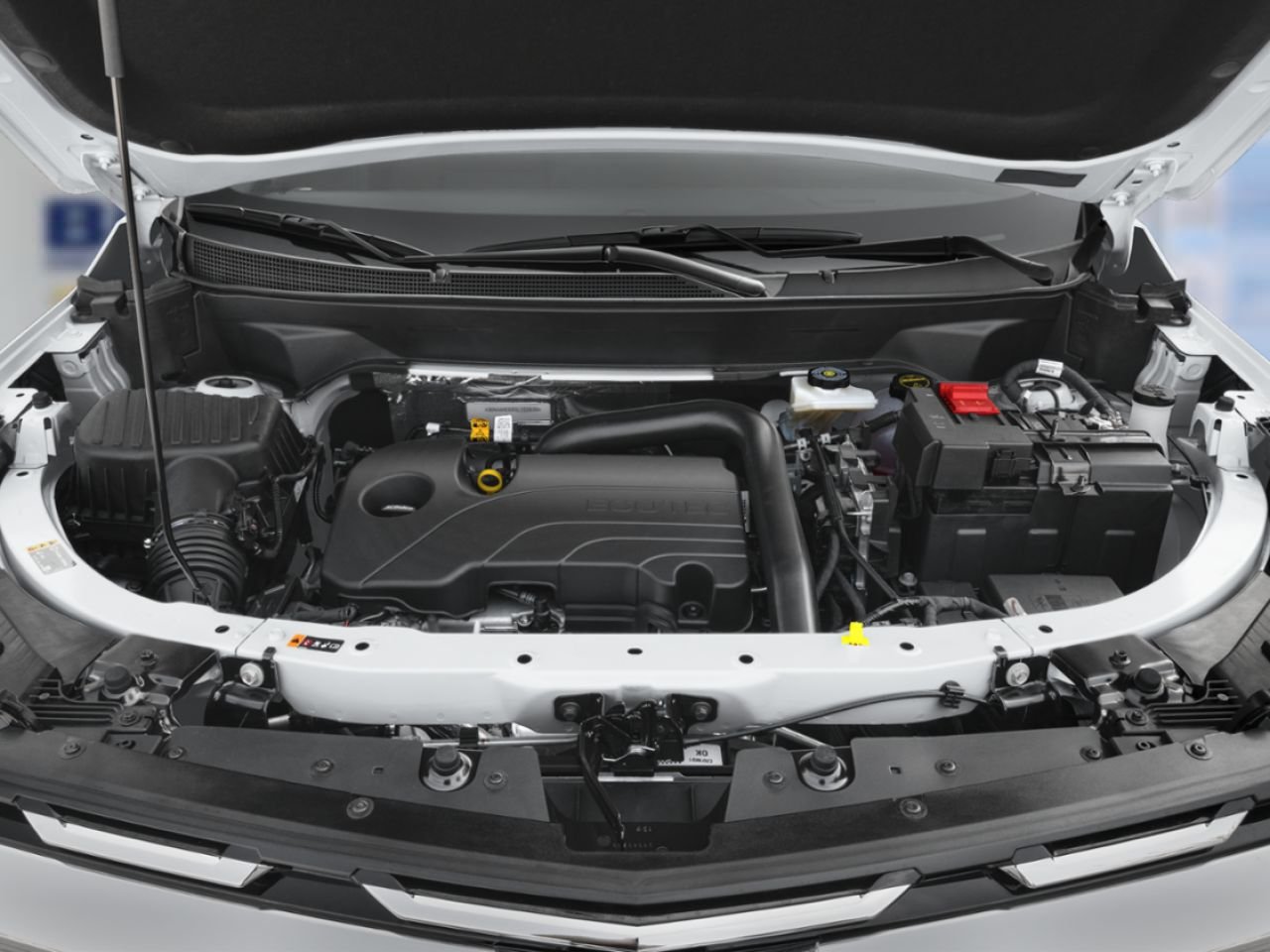 2027 Chevrolet Equinox LT 4 portes à transmission intégrale avec 2LT Summit White Thetford Mines - photo #9