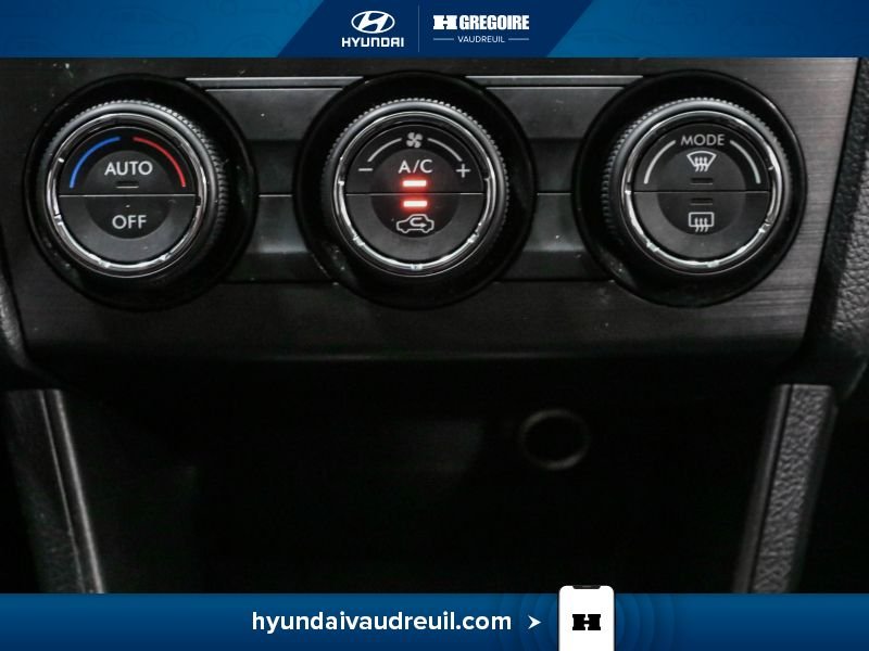2014 Subaru XV Crosstrek Silver Blainville - photo #27