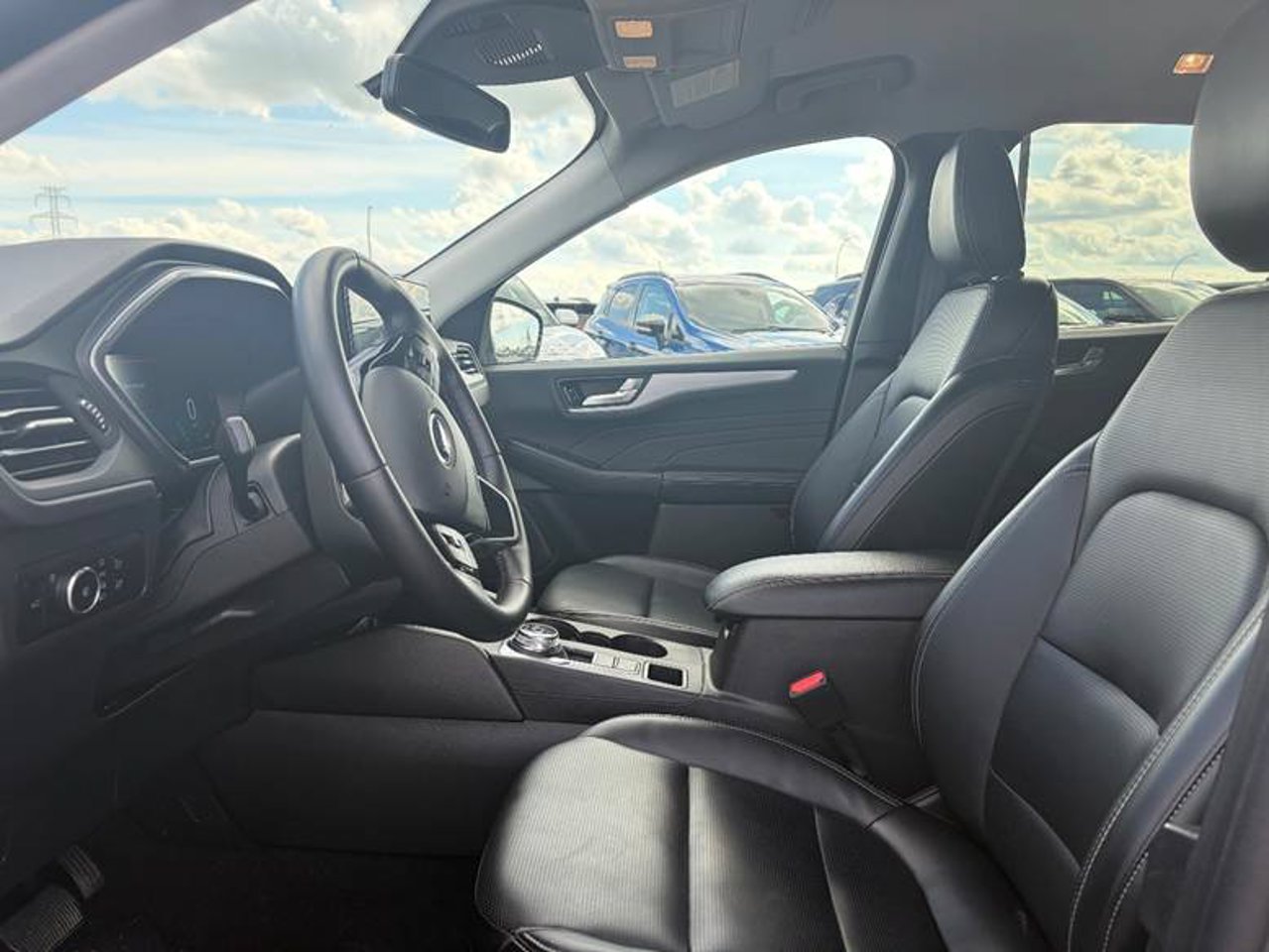 2025 Ford Escape Platinum AWD Grey Sherwood Park - photo #5