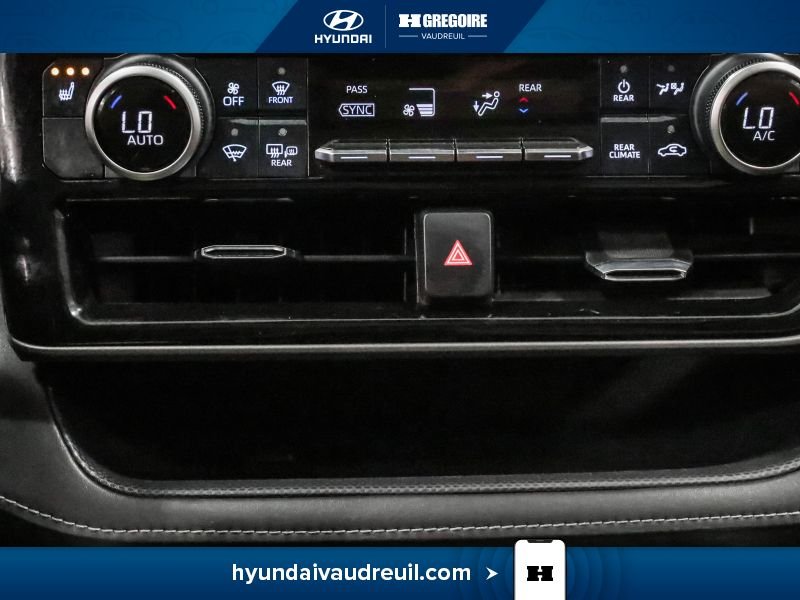 Toyota Highlander 2020 Argent Laval - photo #31