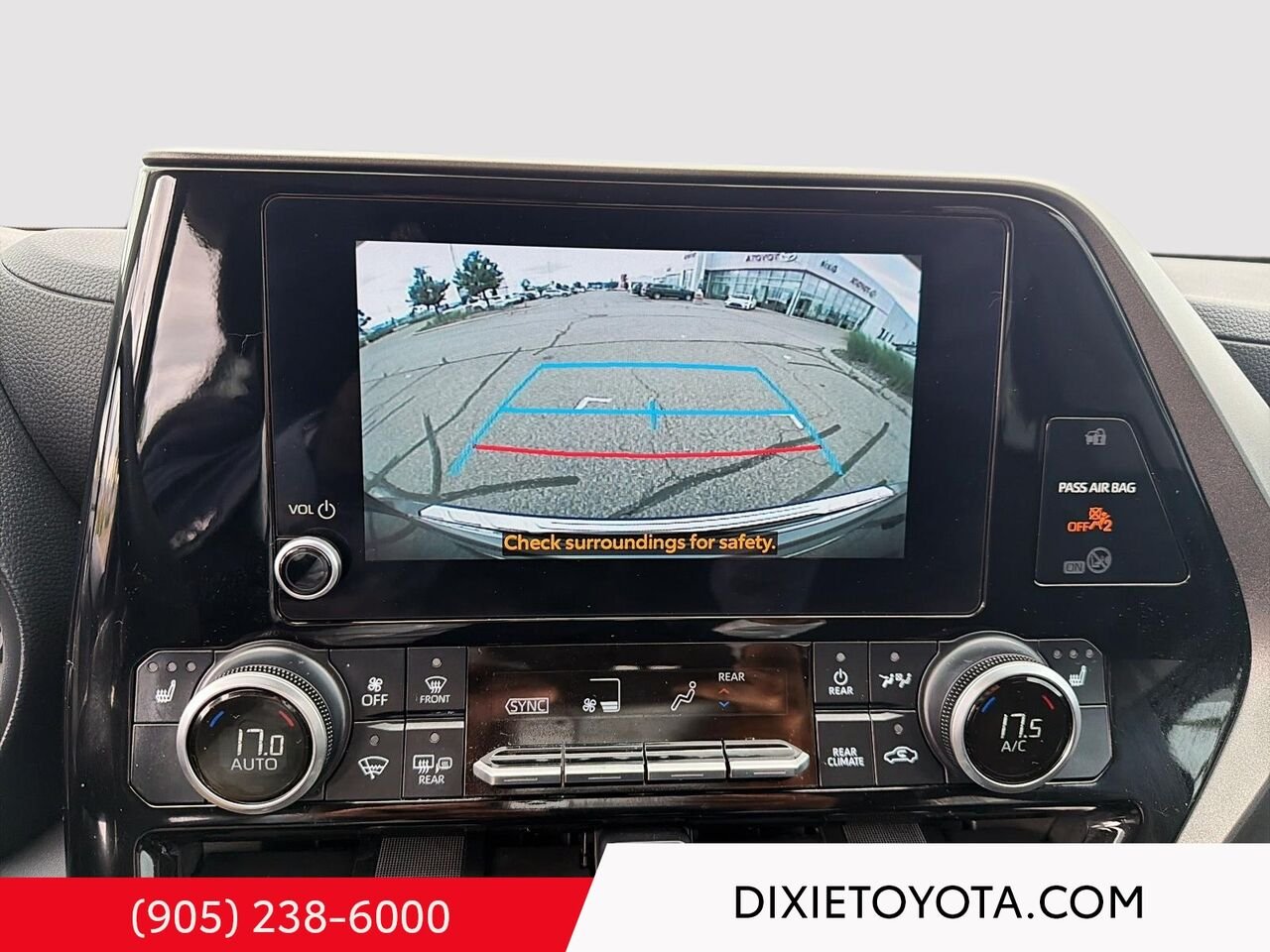 2023 Toyota Highlander LE AWD / CLEAN CARFAX / HEATED SEATS / TOYOTA SAFETY SENSE / CARPLAY AND ANDROID AUTO Magnetic Grey Metallic Mississauga - photo #14