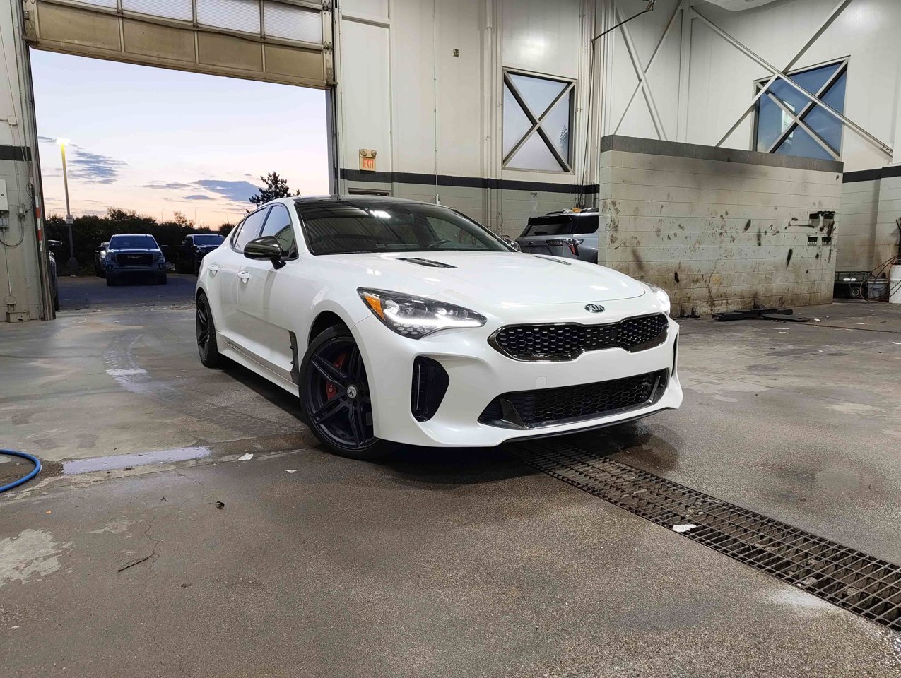 2018 Kia Stinger GT Limited AWD White Sherwood Park - photo #1
