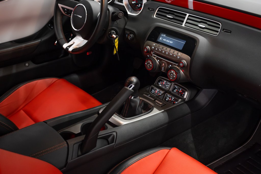 2011 Chevrolet Camaro 2dr Conv 2SS | PRICE IN USD | 14 of 50 White Kirkland - photo #12