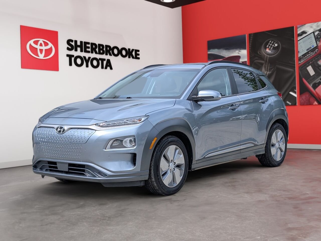 Hyundai Kona électrique ULTIMATE/SIÈGES AVANT ET ARRIÈRE CHAUFFANT/CUIR/VOLANT CHAUFFANT/TOIT OUVRANT 2021 Gris Sherbrooke - photo #0