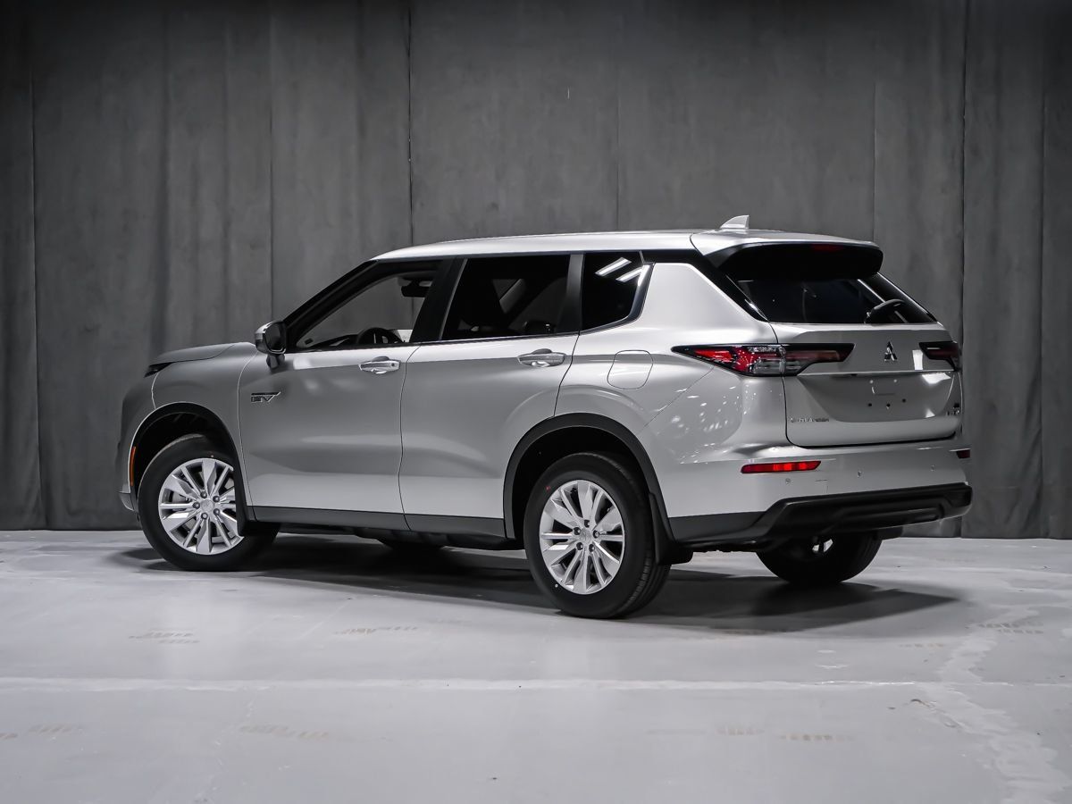 2026 Mitsubishi Outlander