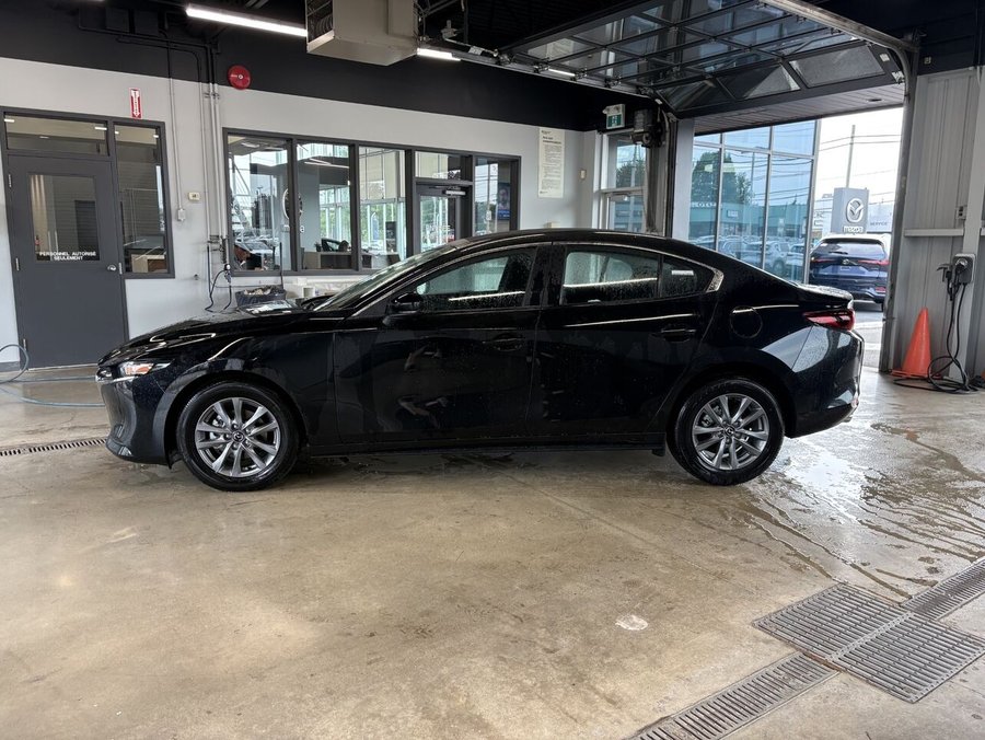 MAZDA Mazda3 2026 2026 Noir de jais mica