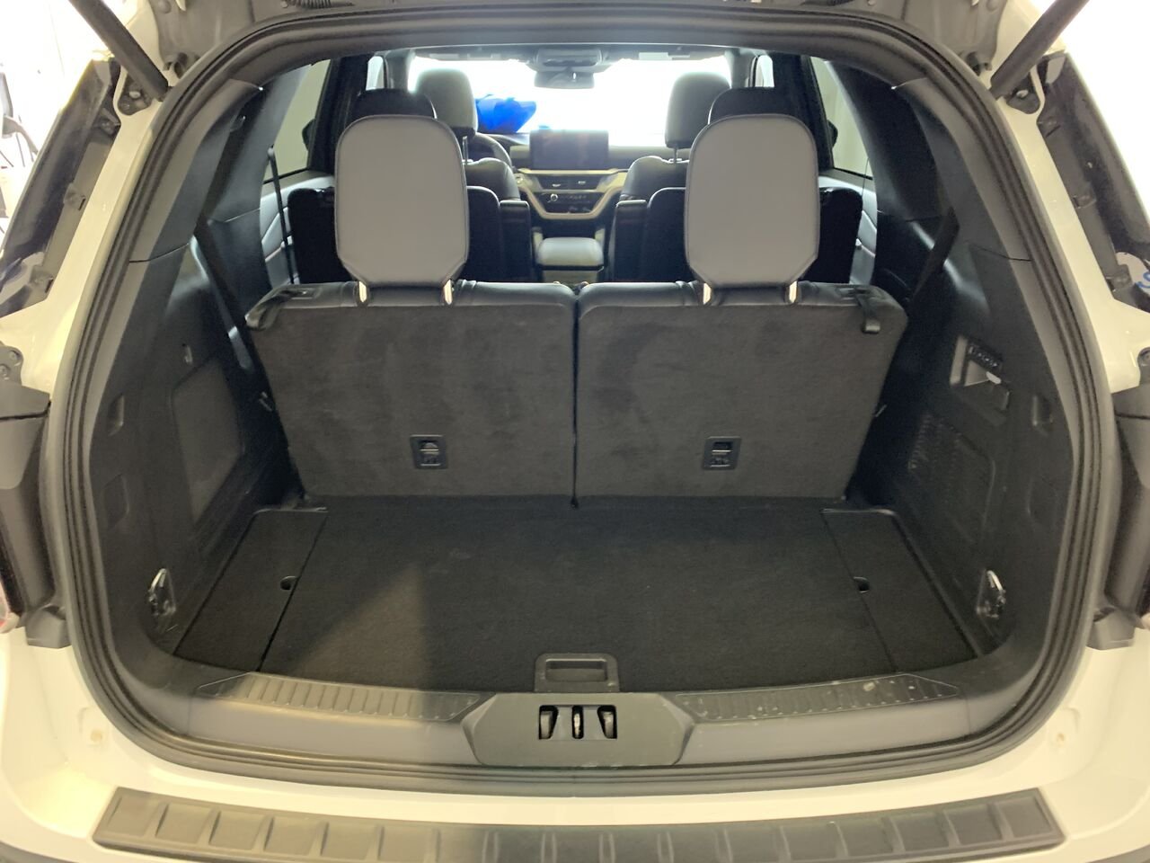 Ford Explorer ST EXPLORER ST 4WD 2025 Blanc Châteauguay - photo #10