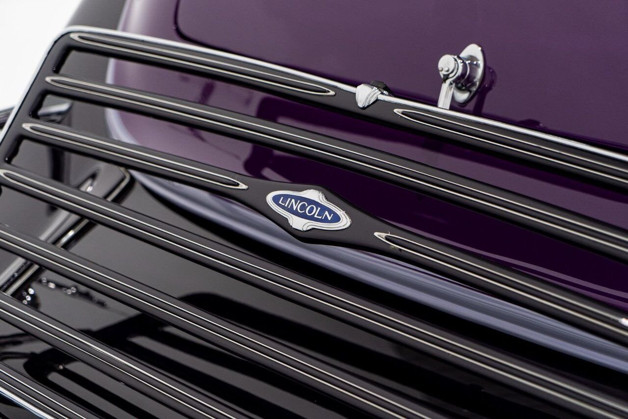 1933 Lincoln KB Victoria Coupe One Of 18 Built, And The Only Known Surviving **PRICE IN USD** Purple Montreal - photo #43