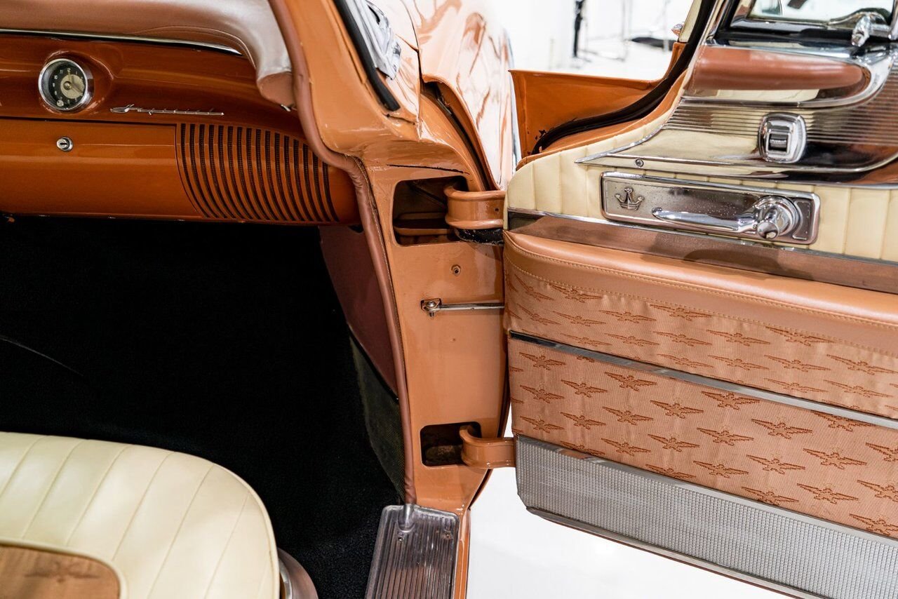 Chrysler IMPERIAL *PRIX EN USD* 354cu.in. FirePower V8 1 of 2098 built 1956 Orange Montréal - photo #69