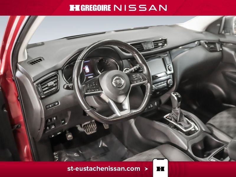 Nissan Qashqai 2019 Rouge Laval - photo #28