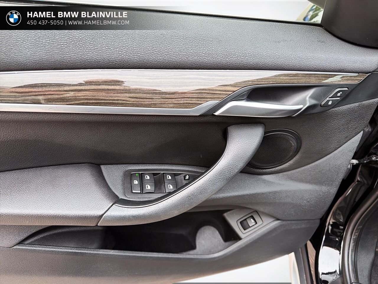2017 BMW X1 xDrive28i 4 portes TI Black Blainville - photo #10