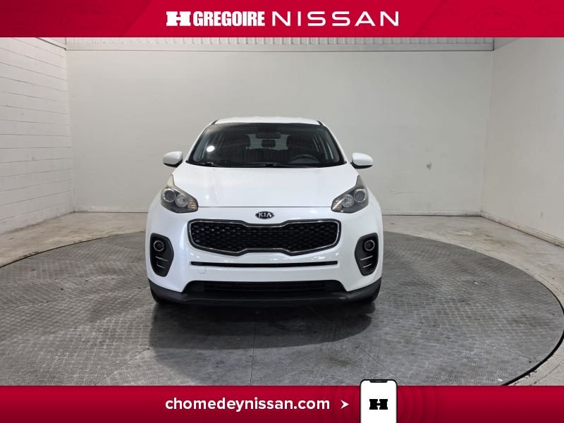 Kia Sportage CA7268 | LX * Mag * Bancs Chauffants * Bluetooth * 2018 Blanc Laval - photo #1