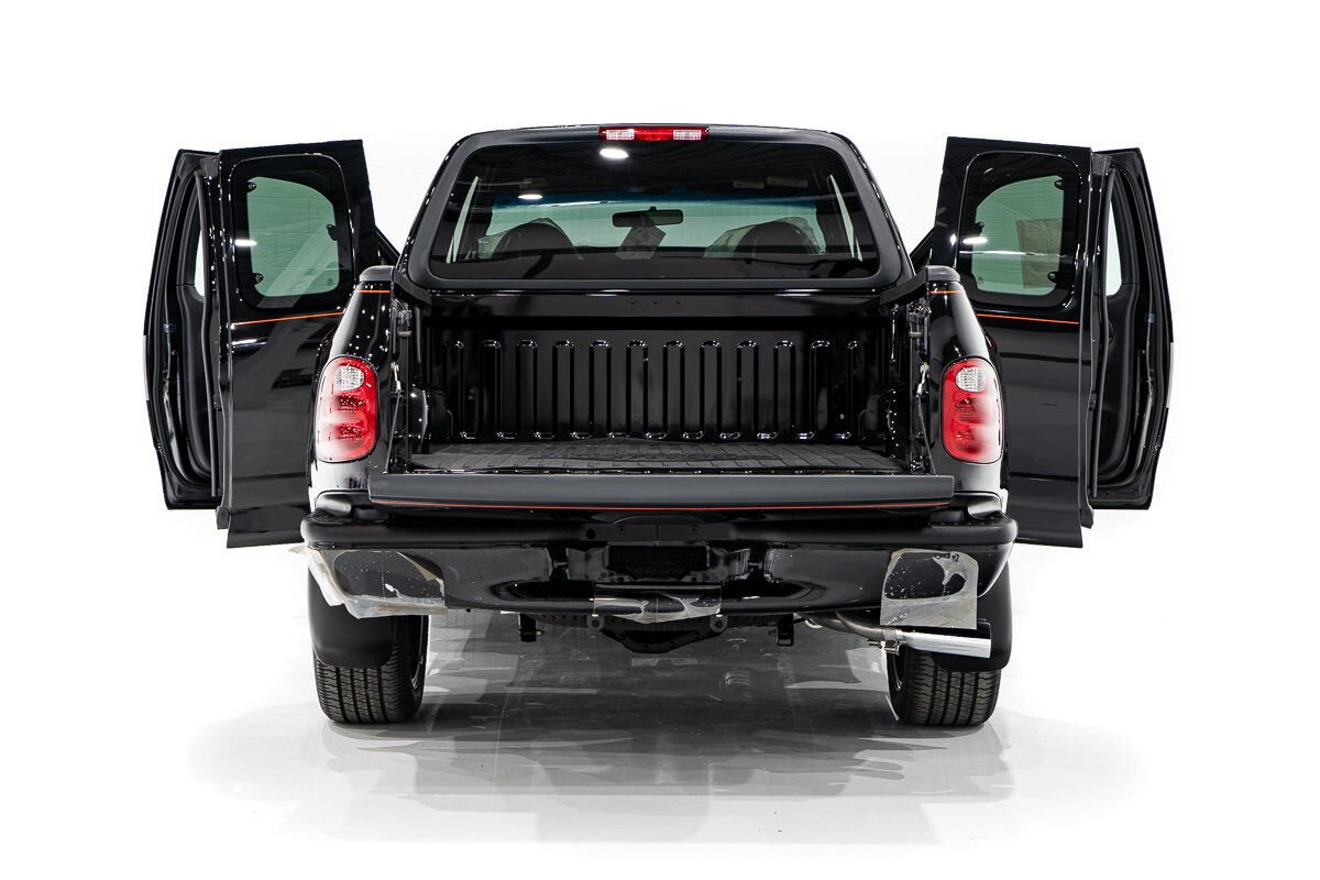 2000 Ford F-150 Harley Davidson Edition In Delivery Packaging Black Montreal - photo #80