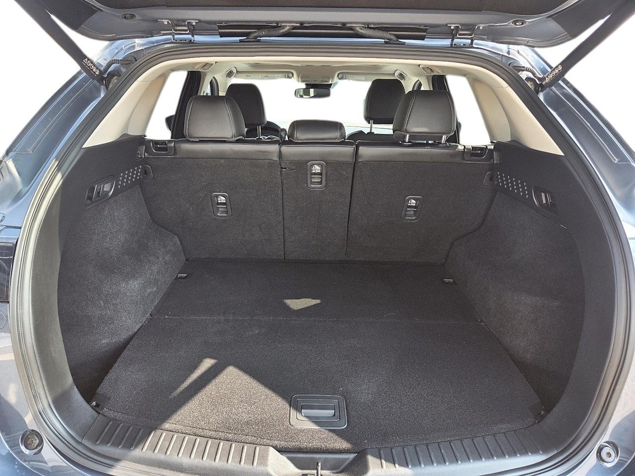 Mazda CX-5 NIV JM3KFBCM3R0358229 2024 Gris Baie-Comeau - photo #7