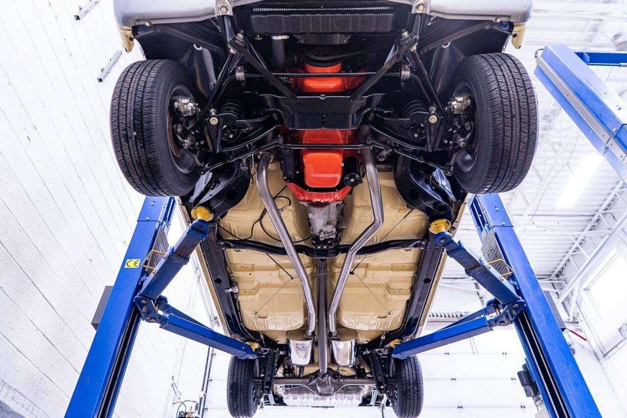 1965 Chevrolet Impala SS *PRIX EN USD* 396/325HP 4spd frame off restoration Yellow Montreal - photo #18
