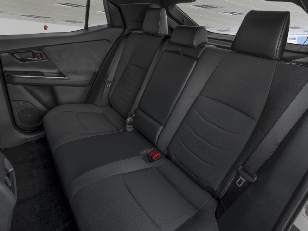 2026 Toyota C-HR 2602035 | SE Wind Chill Pearl Edmonton - photo #4