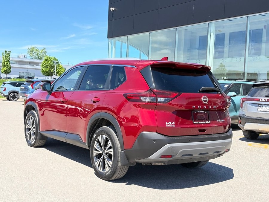 2022 Nissan Rogue 2022 Red