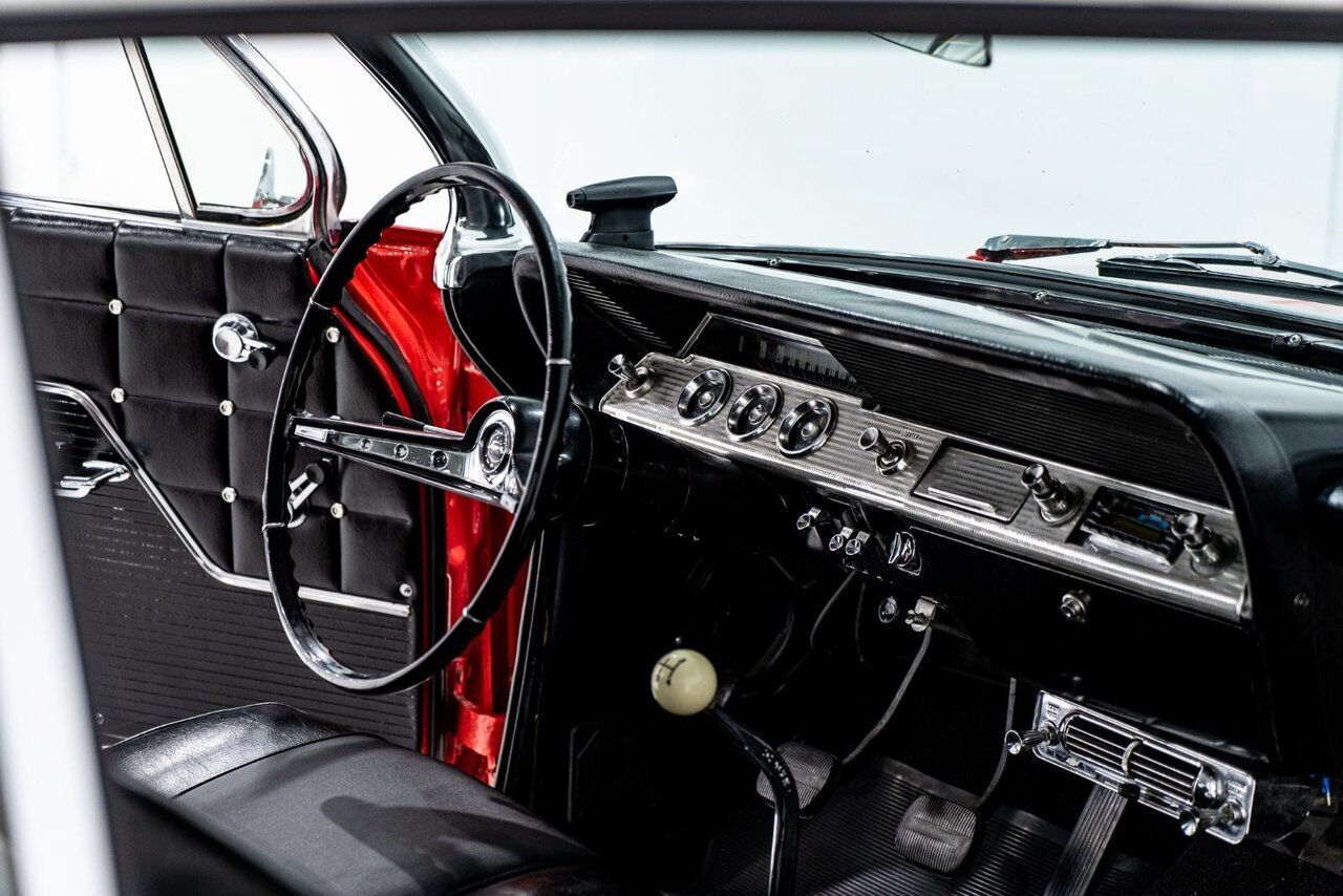 Chevrolet Impala SS 409 / 4-Speed Tribute **PRICE IN USD** 1962 Rouge Montréal - photo #9