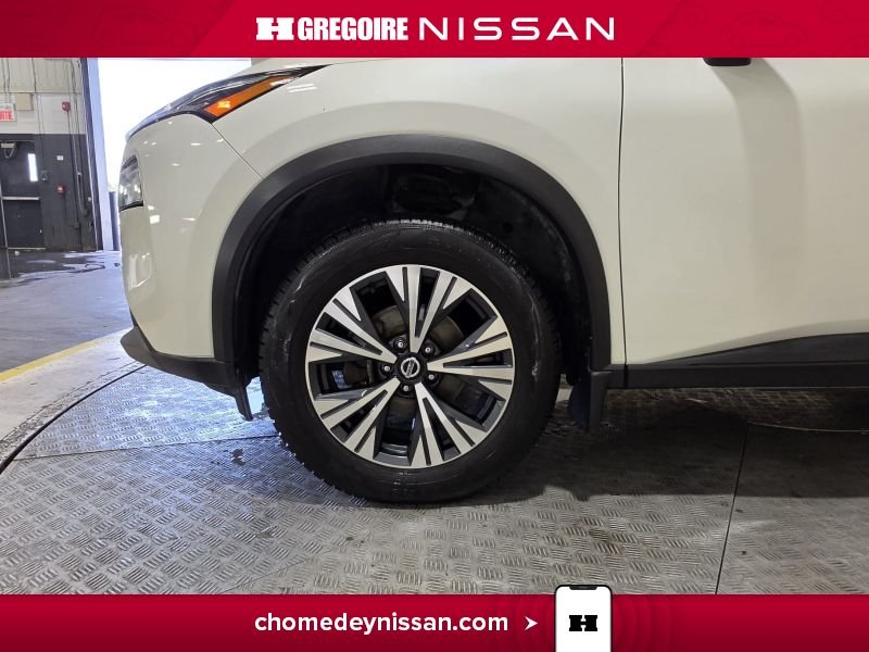 Nissan Rogue 2021 Blanc Laval - photo #11