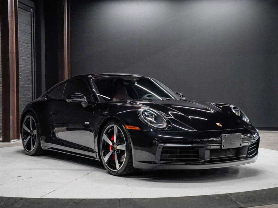 2021 Porsche 911 2021 Black