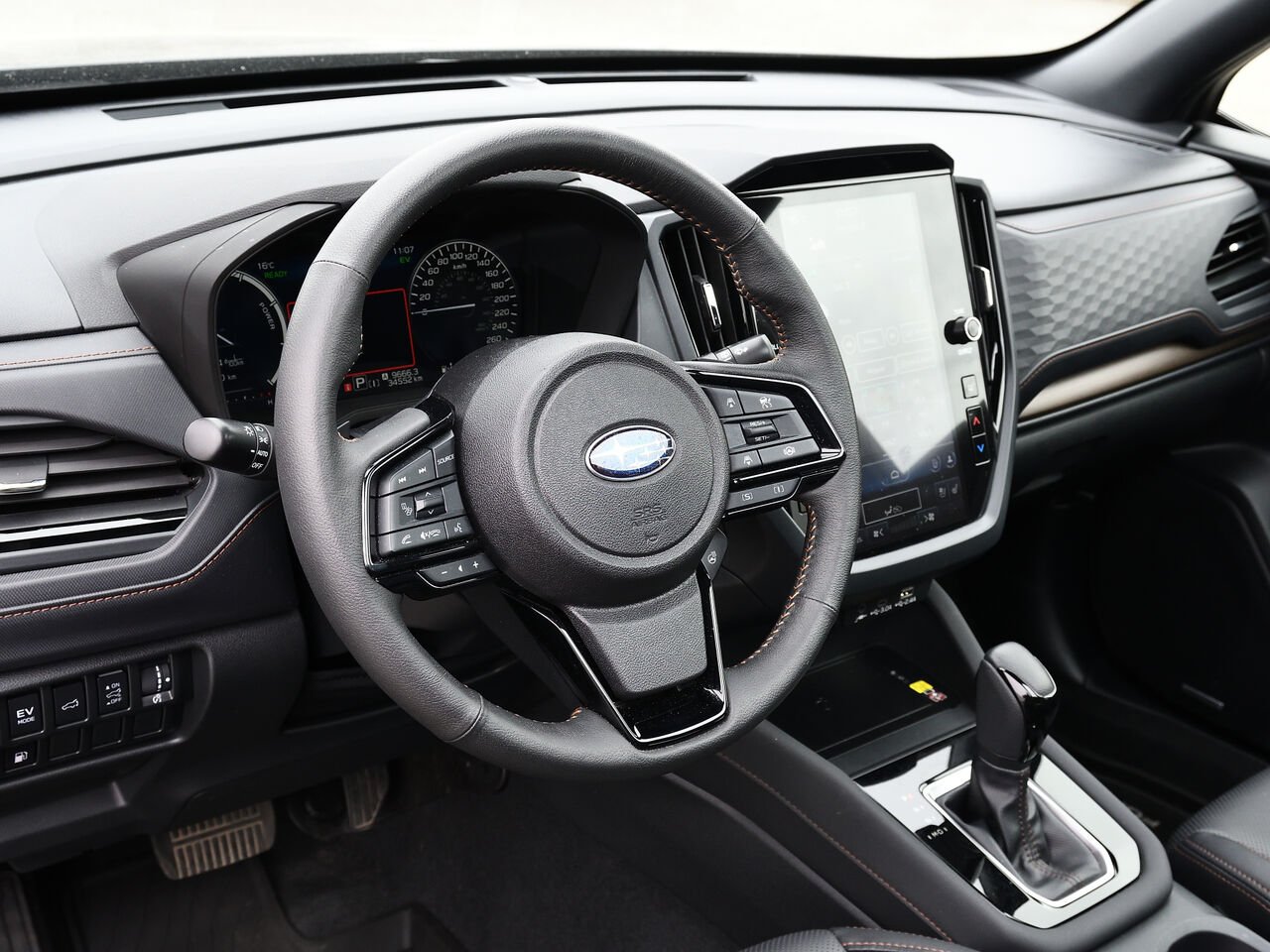 2025 Subaru Forester Premier e_BOXER hybride Black Saint-Hyacinthe - photo #26
