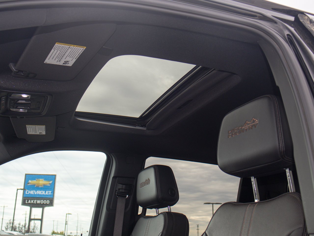 2024 Chevrolet Silverado 3500HD 4WD Crew Cab 159 High Country Black Sherwood Park - photo #18