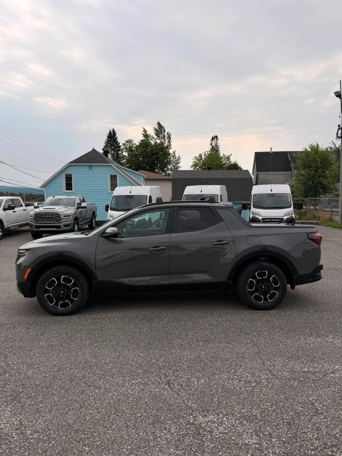 2023 Hyundai Santa Cruz Grey Lac Mégantic - photo #2